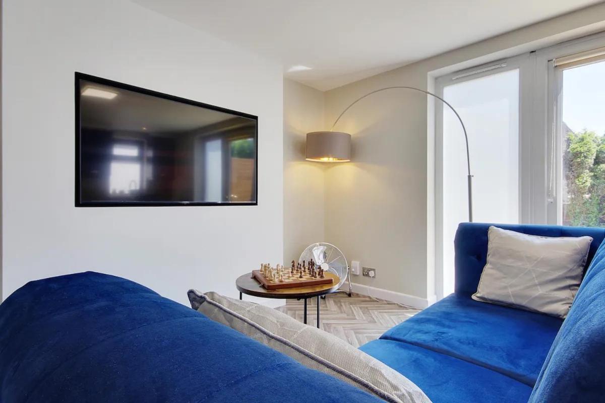 Appartement Windham Mews - Stunning Flat In Seaside Town à Bornemouth Extérieur photo